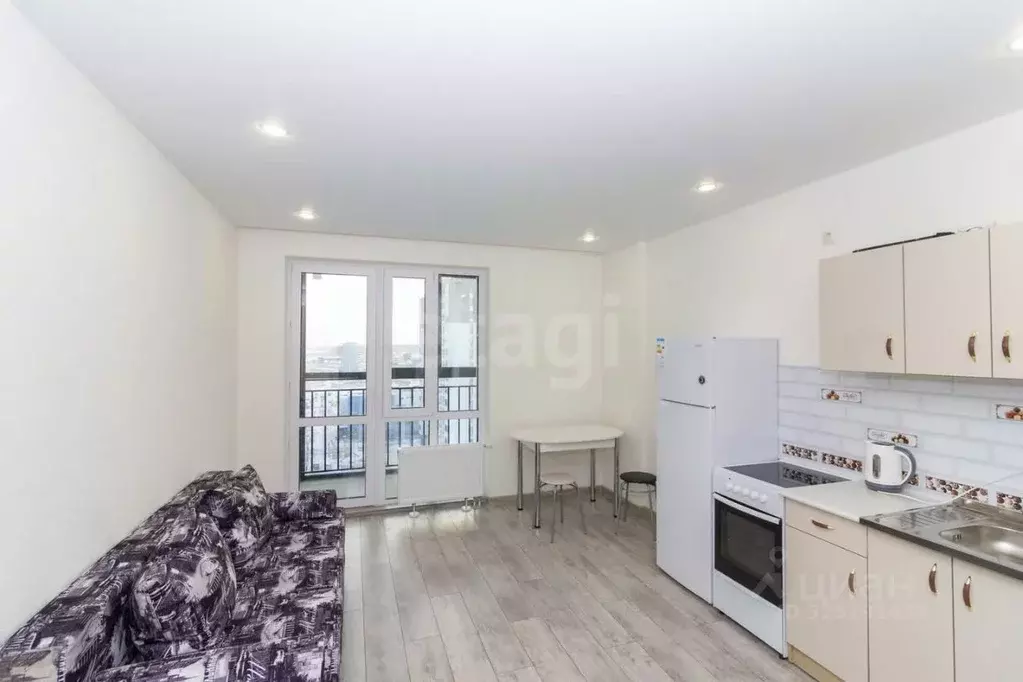 Студия Тюменская область, Тюмень Интернациональная ул., 197Г (25.9 м) - Фото 1