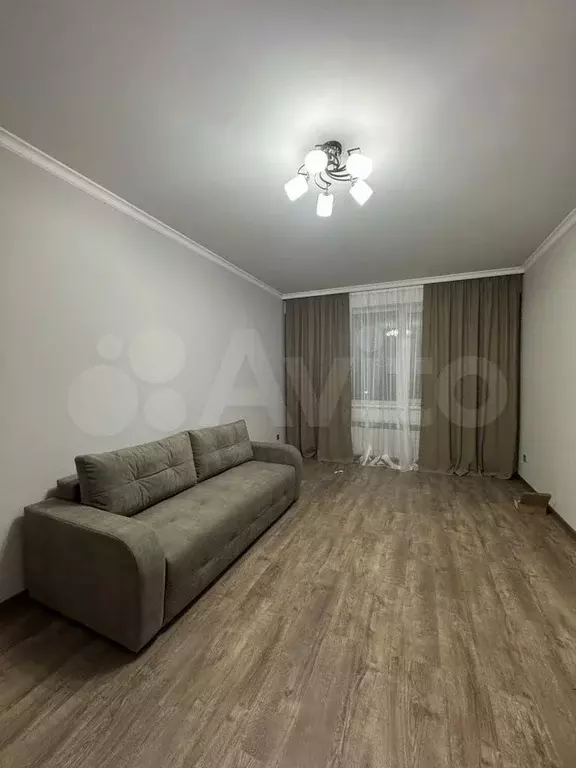 1-к. квартира, 44 м, 6/8 эт. - Фото 0
