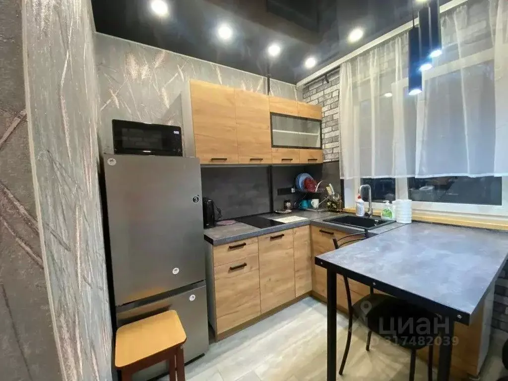 2-к кв. Мурманская область, Мурманск просп. Кирова, 17 (45.0 м) - Фото 2