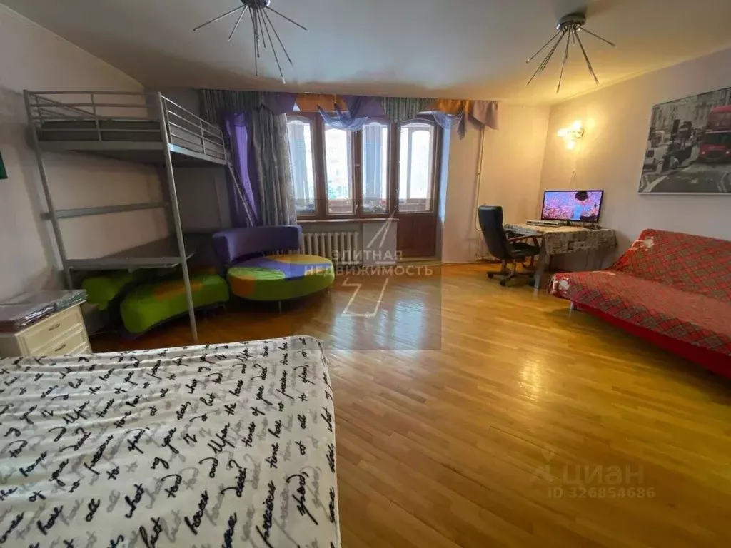 3-к кв. Татарстан, Казань ул. Сафиуллина, 16 (150.0 м) - Фото 2