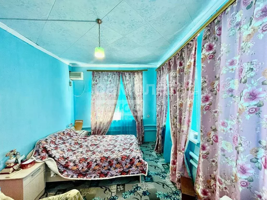 Дом в Краснодарский край, Приморско-Ахтарск Московская ул. (98 м) - Фото 1