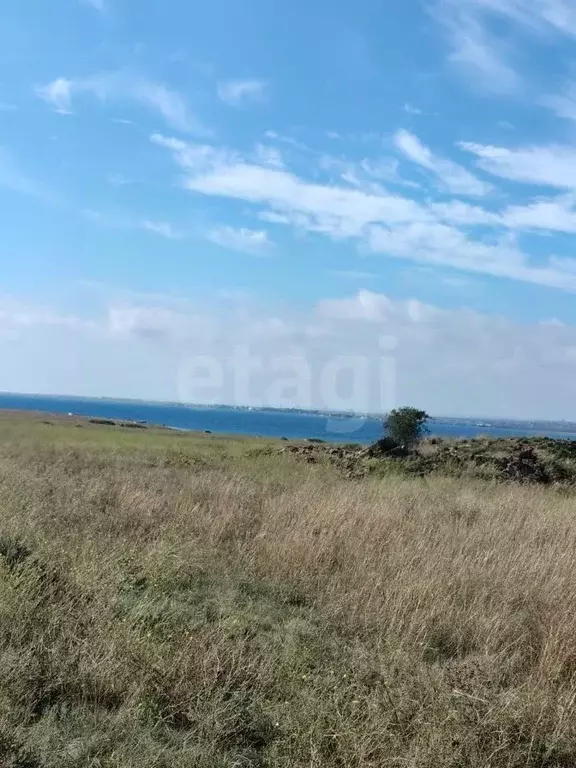 Участок в Крым, Сакский район, с. Штормовое ул. Ленина (6.02 сот.) - Фото 0