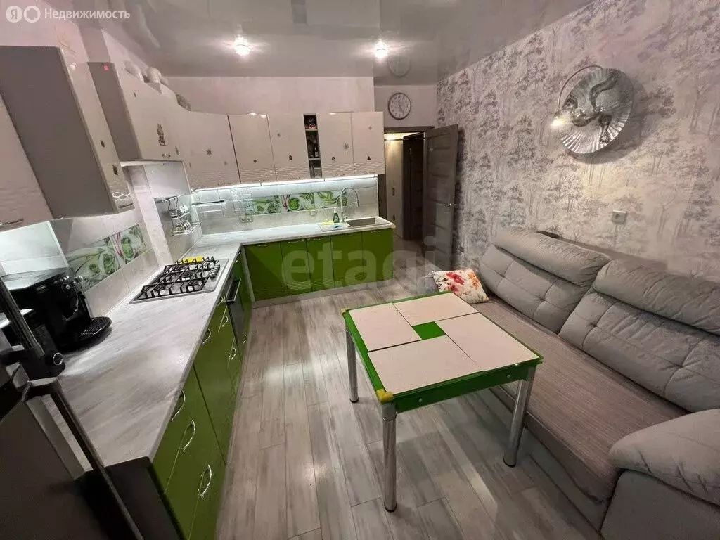 3-комнатная квартира: Калининград, Таврическая улица, 1 (87 м) - Фото 1