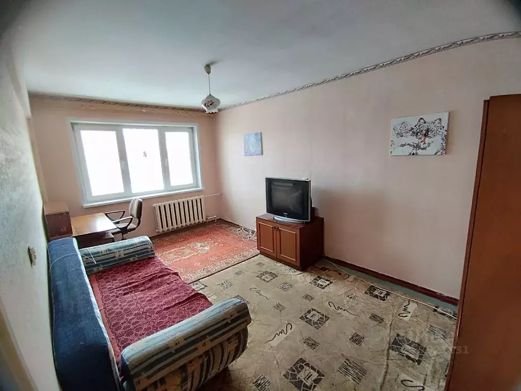 1-к кв. Омская область, Омск ул. Чайковского, 10 (30.1 м) - Фото 1