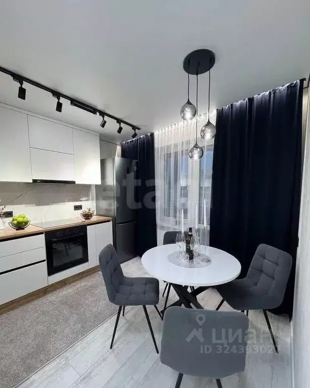 3-к кв. Башкортостан, Уфа ул. Минигали Губайдуллина, 12 (55.0 м) - Фото 1