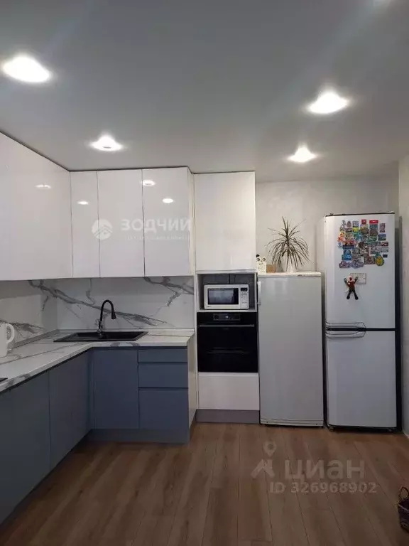 3-к кв. Чувашия, Чебоксары ул. Филиппа Лукина, 3 (84.5 м) - Фото 2