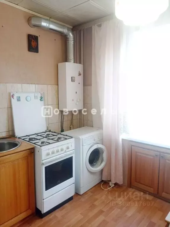 3-к кв. Рязанская область, Рязань Старореченская ул., 32Б (61.5 м) - Фото 1