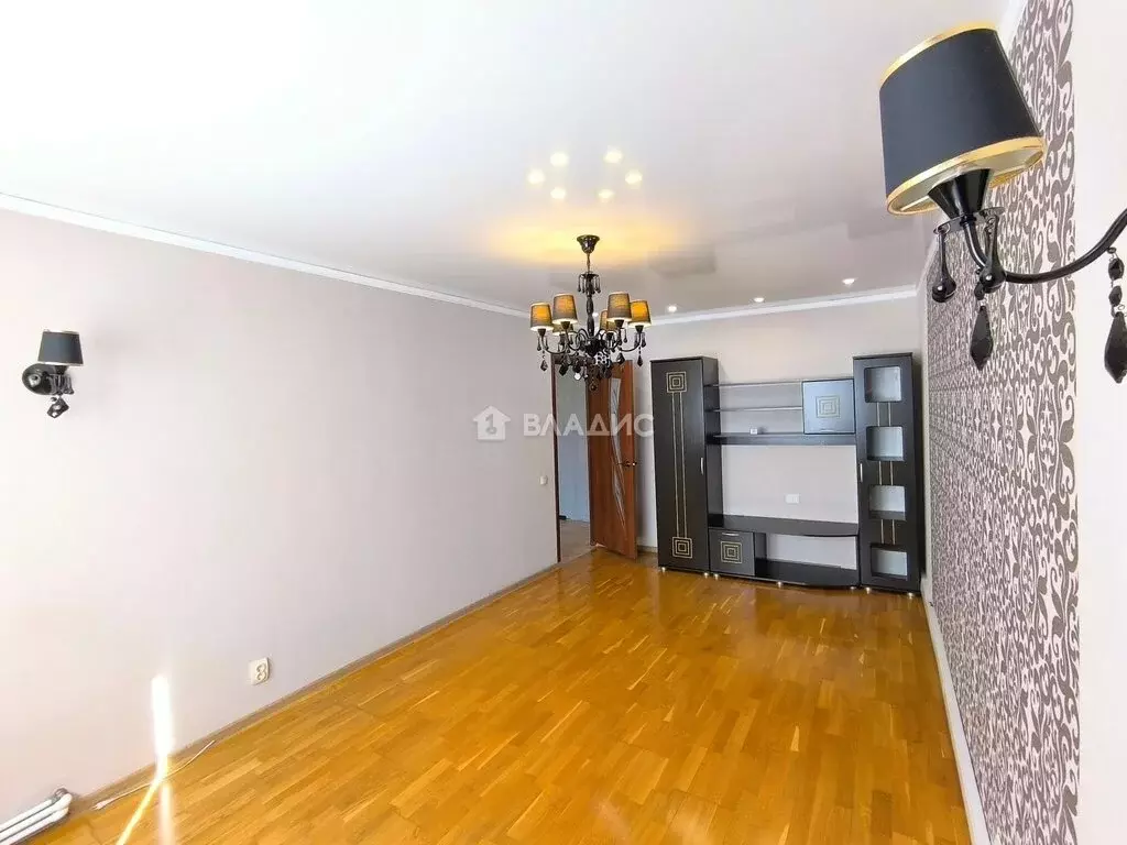 2-комнатная квартира: посёлок Красная Горбатка, Красноармейская улица, ... - Фото 1