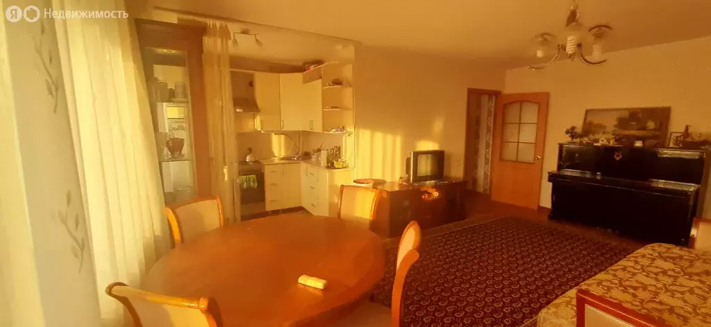 2-комнатная квартира: Сухой Лог, Октябрьская улица, 19 (44.4 м) - Фото 2