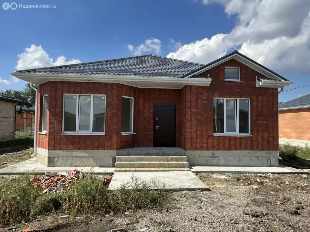 Дом в Михайловск, улица Андрея Сахарова, 4 (150 м) - Фото 1