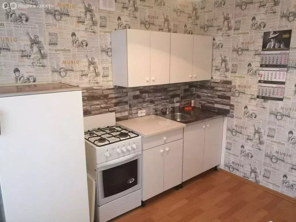 2-комнатная квартира: Челябинск, улица Воровского, 21 (49.1 м) - Фото 2