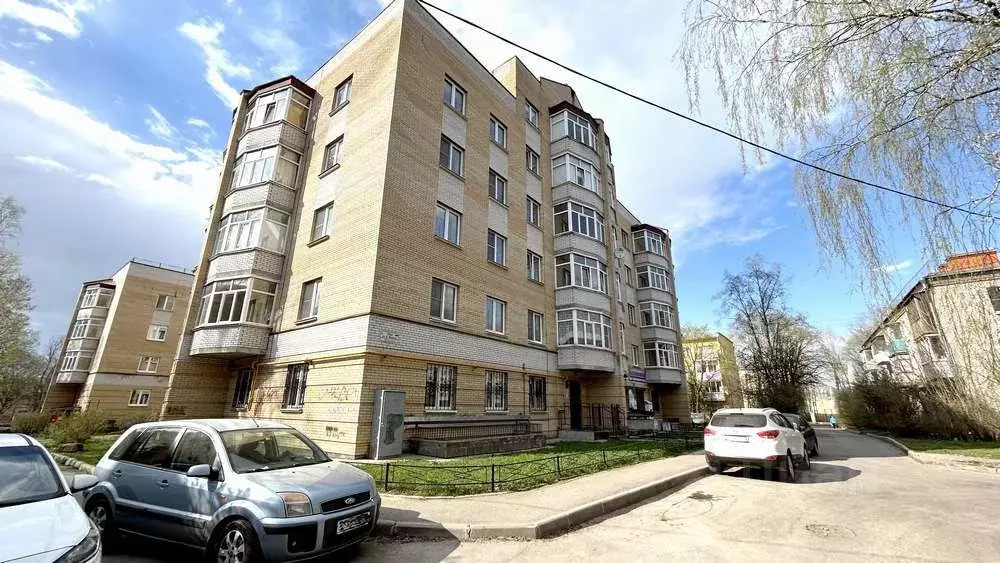 Помещение свободного назначения в Ленинградская область, Гатчина ул. ... - Фото 0