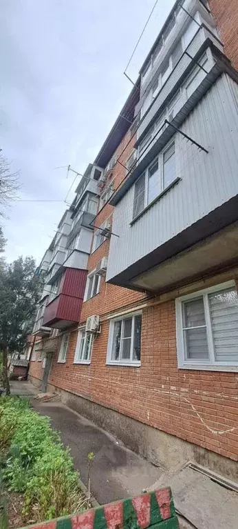 1-к кв. Краснодарский край, Краснодар Славянский мкр, ул. Азовская, 11 ... - Фото 0