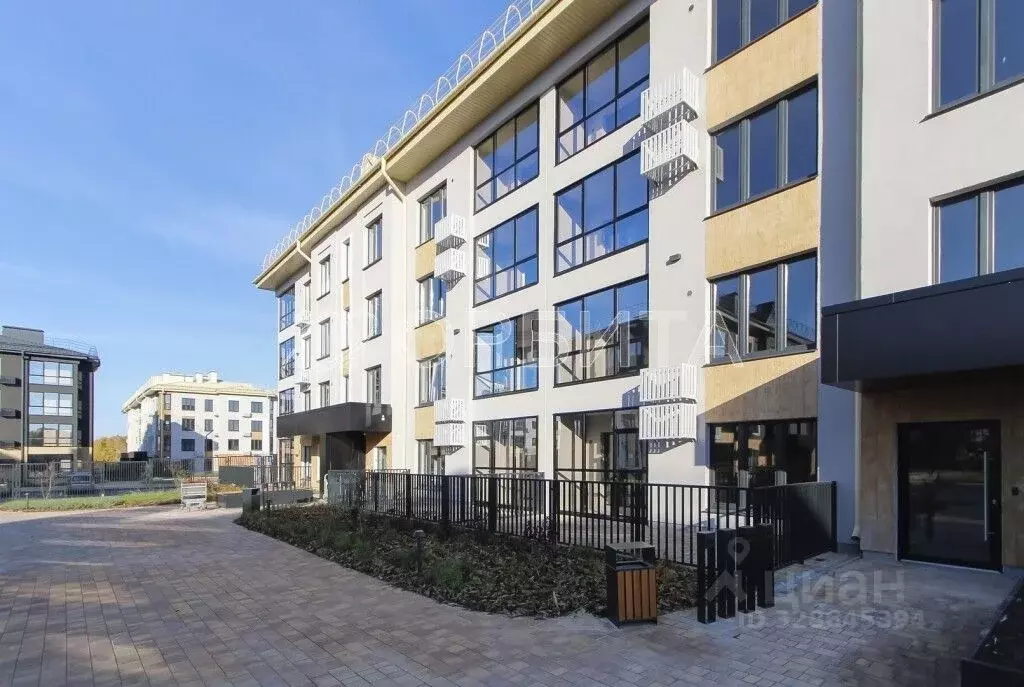 1-к кв. Тюменская область, Тюмень ул. Игоря Комиссарова, 15 (29.4 м) - Фото 1