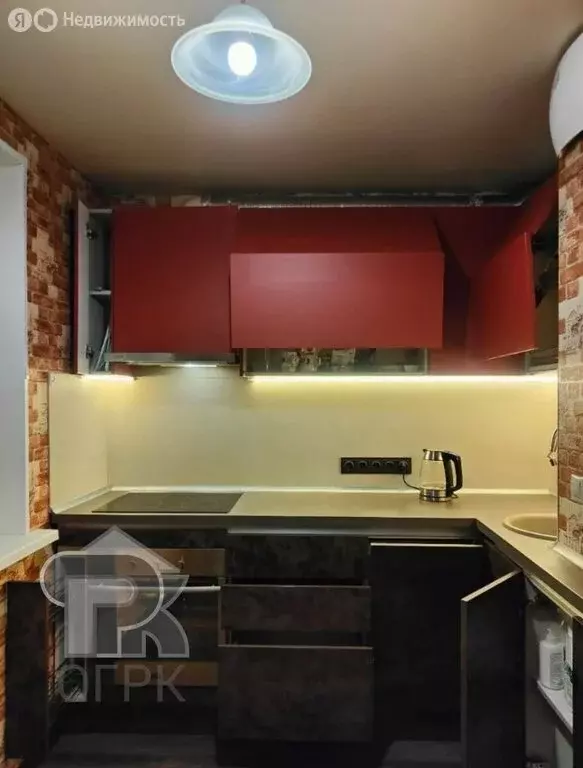 1-комнатная квартира: Москва, Осенний бульвар, 6 (37.7 м) - Фото 1