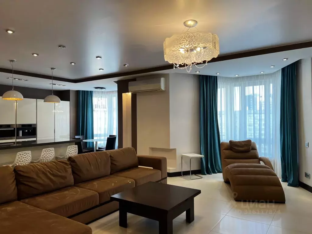 3-к кв. Красноярский край, Красноярск ул. Алексеева, 93 (118.5 м) - Фото 1