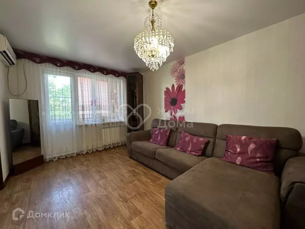 Продаётся 4-к квартира, 61.1 м - Фото 0