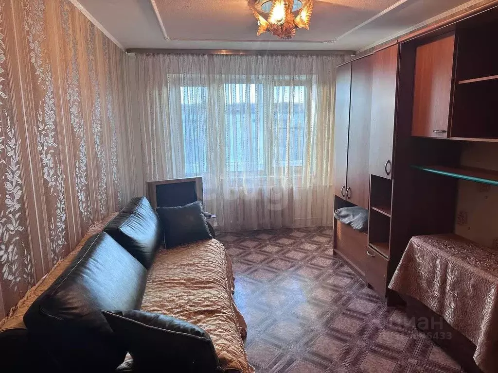 2-к кв. Ленинградская область, Кириши Молодежный бул., 32 (47.1 м) - Фото 0