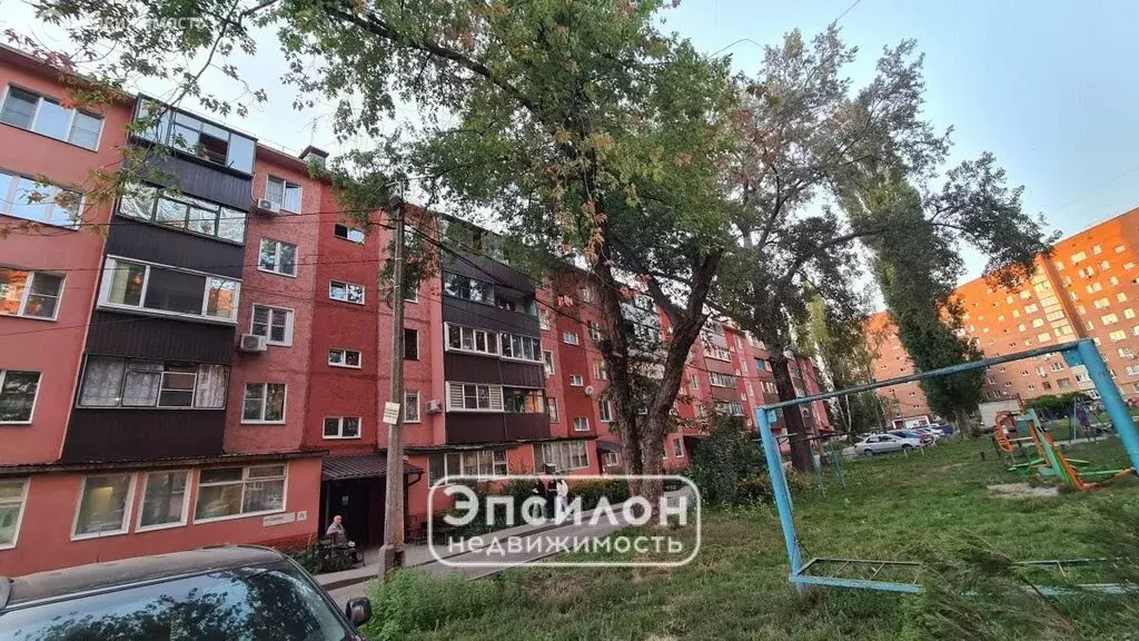 2-комнатная квартира: Курск, проспект Кулакова, 25 (47.1 м) - Фото 0