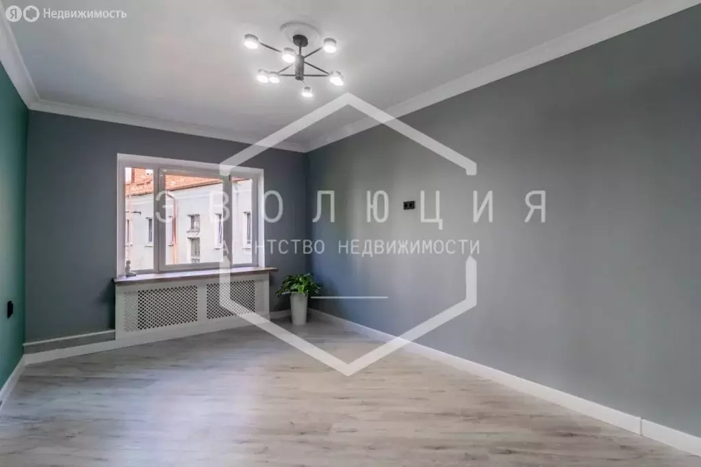 2-комнатная квартира: Калининград, Комсомольская улица, 46 (47.4 м) - Фото 0