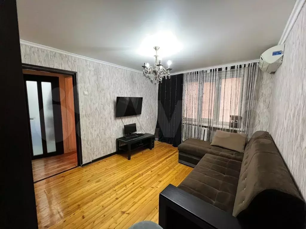 3-к. квартира, 95 м, 1/5 эт. - Фото 0