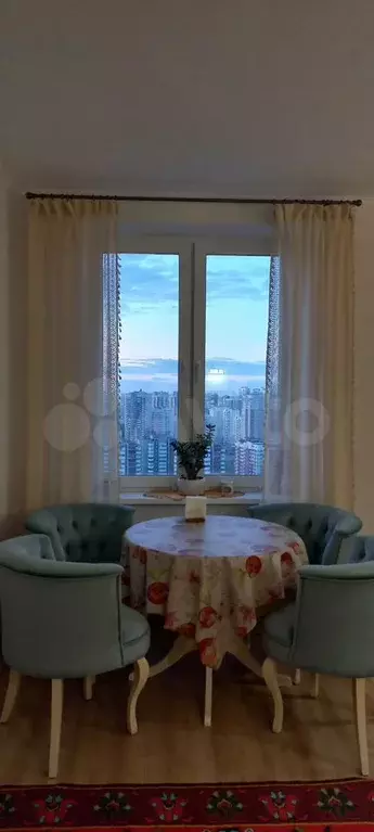 2-к. квартира, 60 м, 24/25 эт. - Фото 1