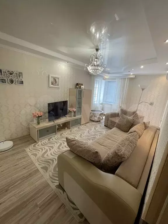 2-к. квартира, 53 м, 5/10 эт. - Фото 0