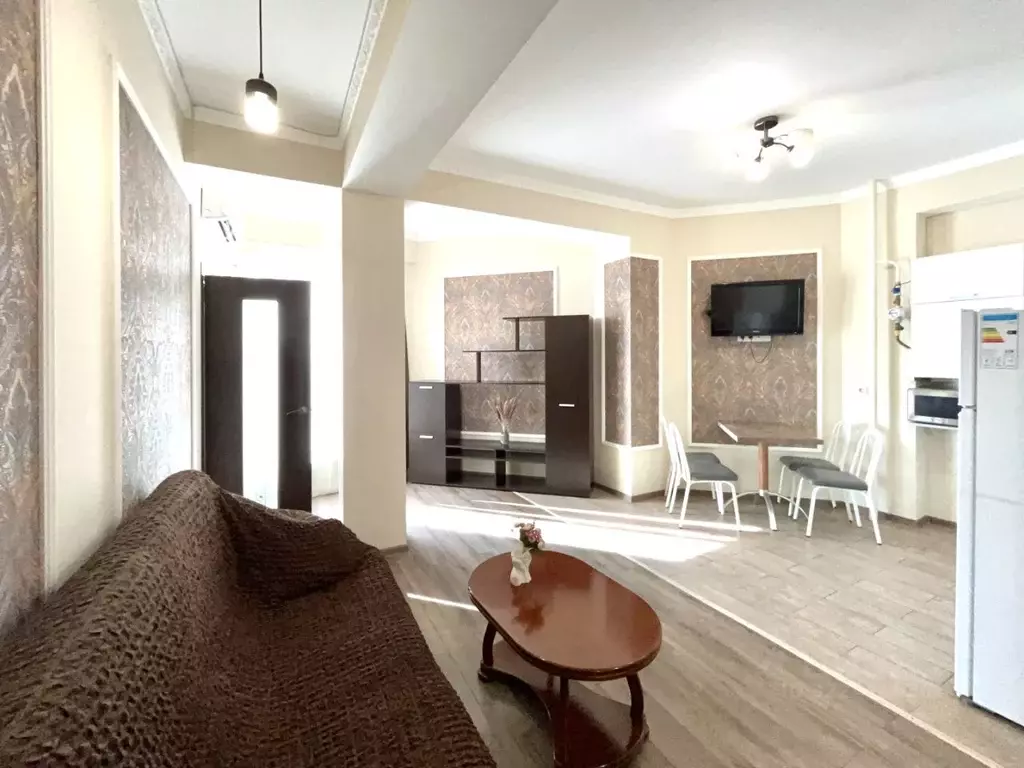 3-к кв. Краснодарский край, Сочи Светлана мкр, ул. Лысая Гора, 23/1 ... - Фото 2