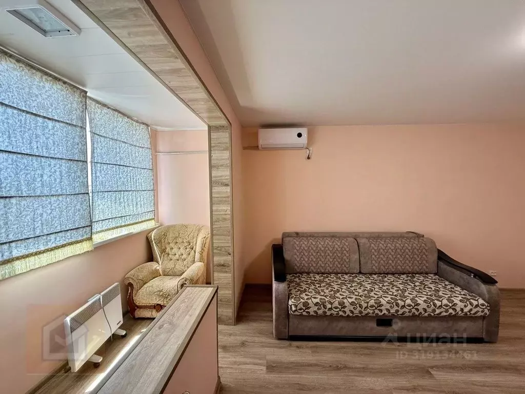 2-к кв. Севастополь ул. Колобова, 21 (56.0 м) - Фото 0