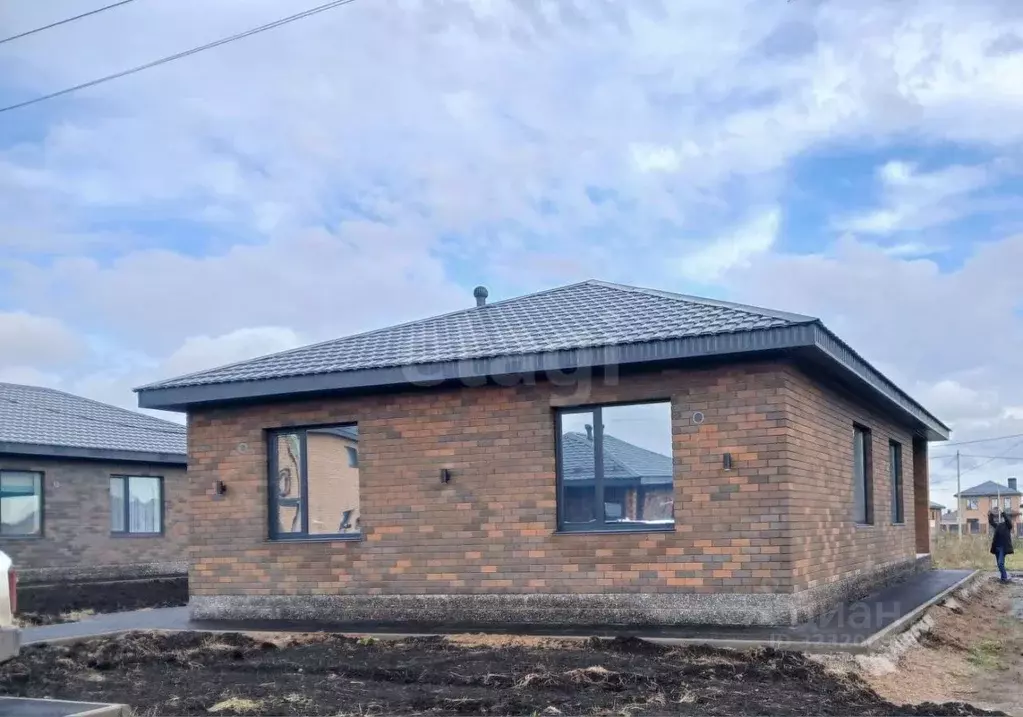 Дом в Башкортостан, Уфимский район, Русско-Юрмашский сельсовет, с. ... - Фото 2