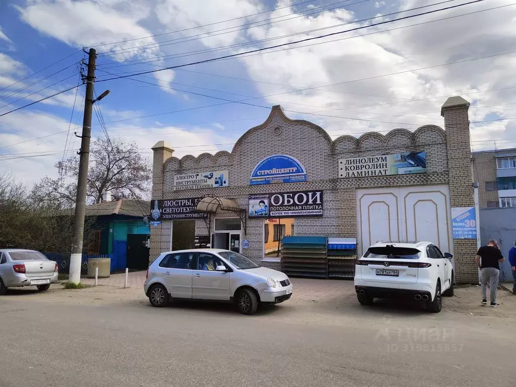 Торговая площадь в Саратовская область, Аткарск ул. Ленина, 35 (743 м) - Фото 0