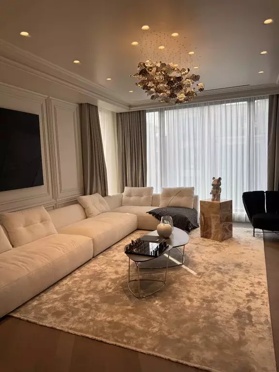 Продаётся 3-к квартира, 220 м - Фото 0