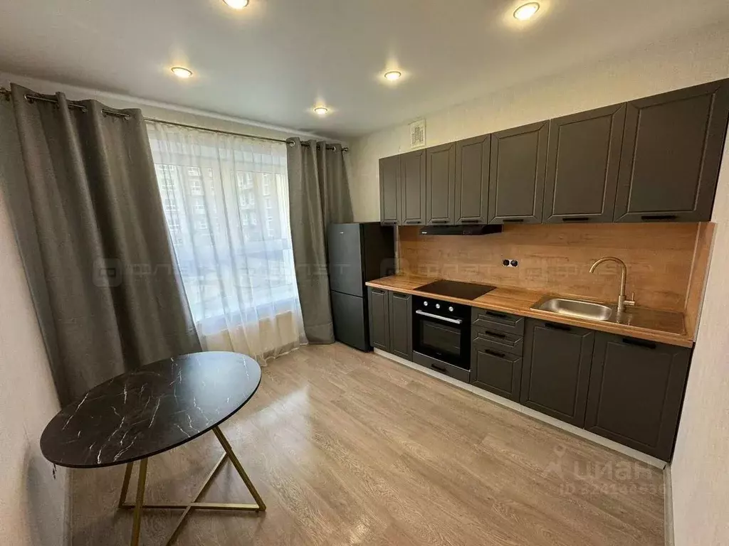 1-к кв. Татарстан, с. Высокая Гора ул. Вторая Ударная, 5 (34.0 м) - Фото 1