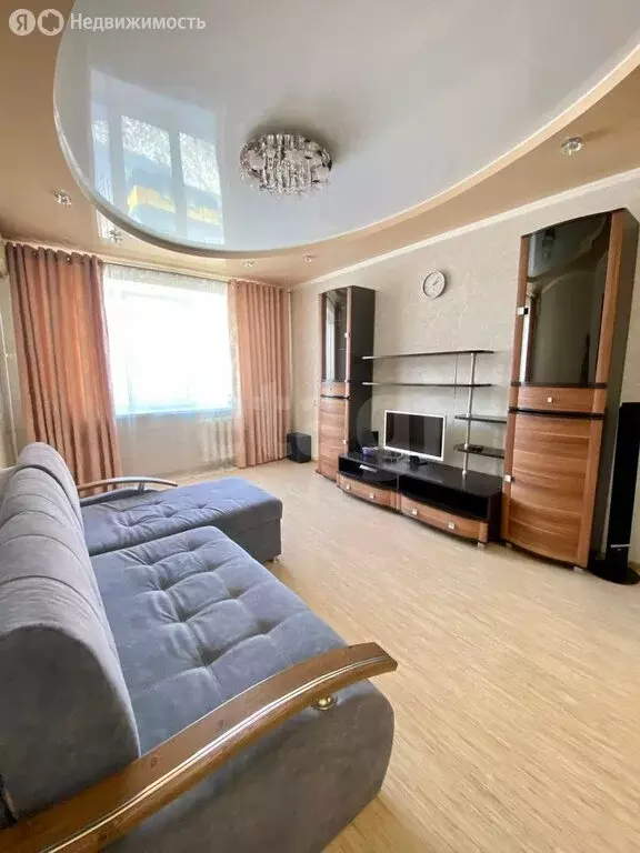 3-комнатная квартира: Стерлитамак, микрорайон Солнечный, улица Караная ... - Фото 2