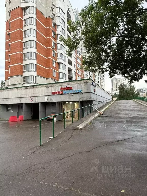 Гараж в Москва ул. Маршала Тухачевского, 55 (13 м) - Фото 2