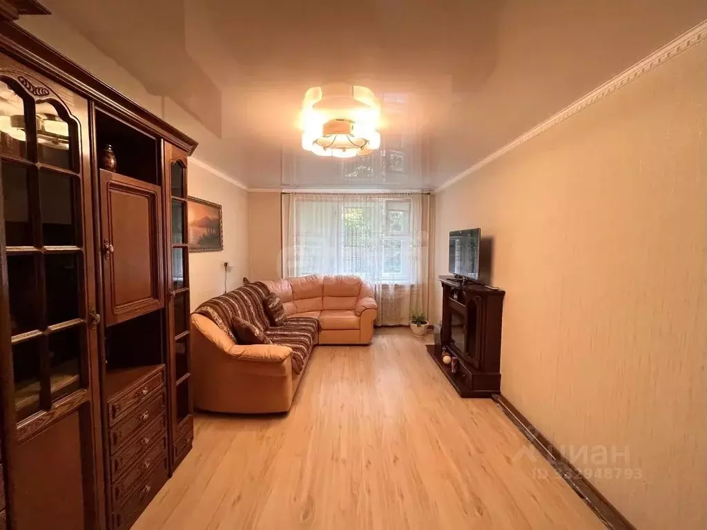 2-к кв. Белгородская область, Белгород ул. 5 Августа, 35 (57.0 м) - Фото 1