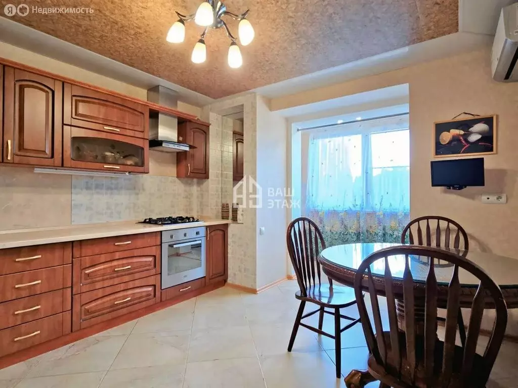 3-комнатная квартира: Калуга, улица Тельмана, 31 (98.4 м) - Фото 0