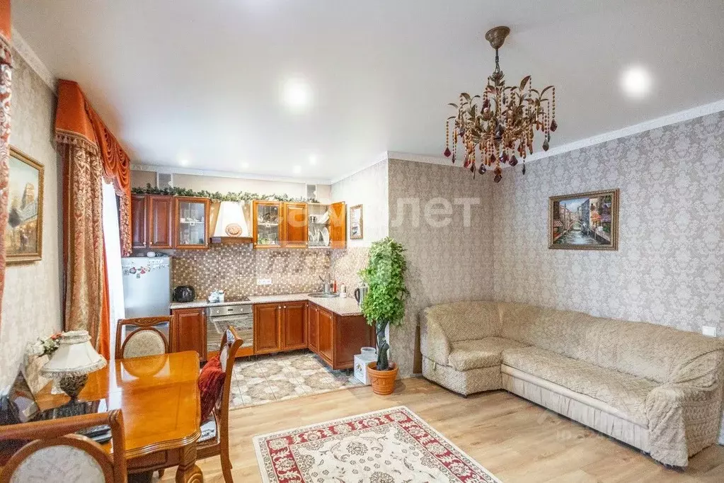 2-к кв. Омская область, Омск ул. Крупской, 14к2 (53.7 м) - Фото 2