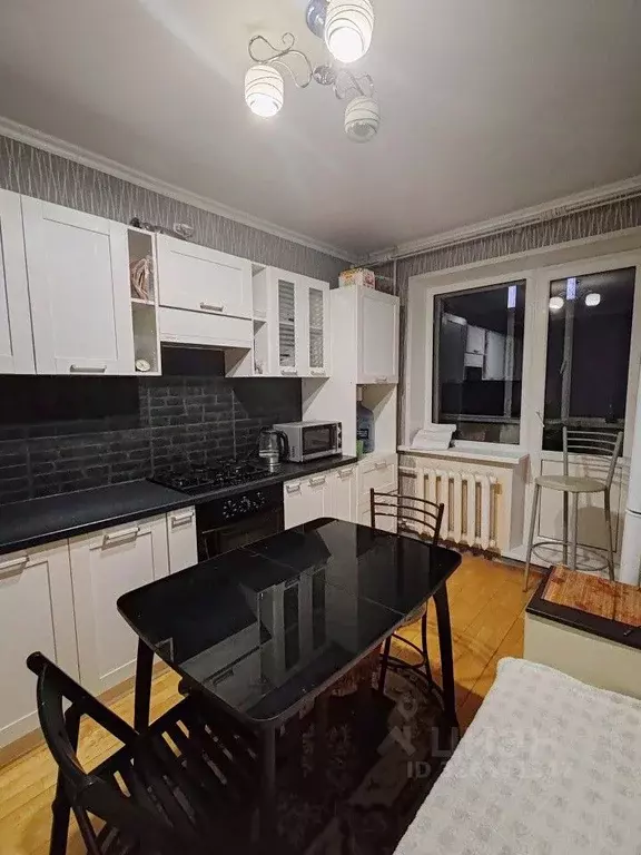 3-к кв. Орловская область, Мценск ул. Машиностроителей, 17/2 (71.9 м) - Фото 1