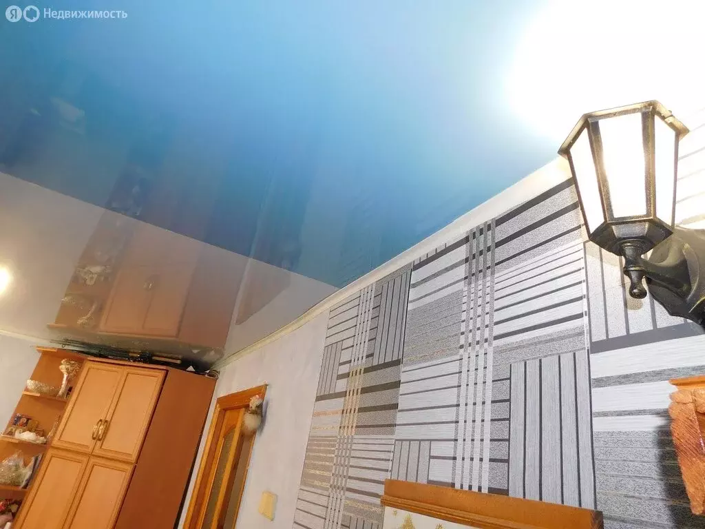 2-комнатная квартира: Сатка, улица 50 лет ВЛКСМ, 17 (45 м) - Фото 1