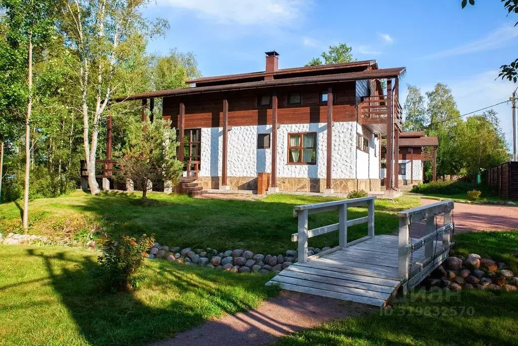 Дом в Ленинградская область, Выборгский район, Приморское городское ... - Фото 1