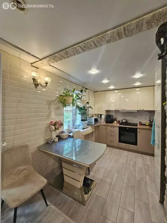 3-комнатная квартира: Ухта, улица Сенюкова, 33 (86.4 м) - Фото 1