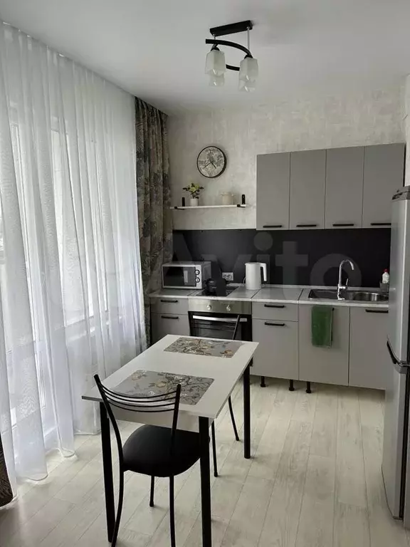1-к. квартира, 30 м, 9/17 эт. - Фото 0