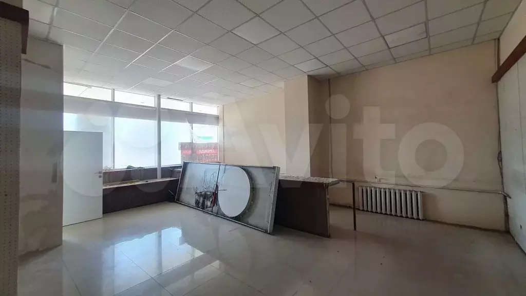 Помещение на трафике 70 м2 возле Галереи и Сенного рынка - Фото 1