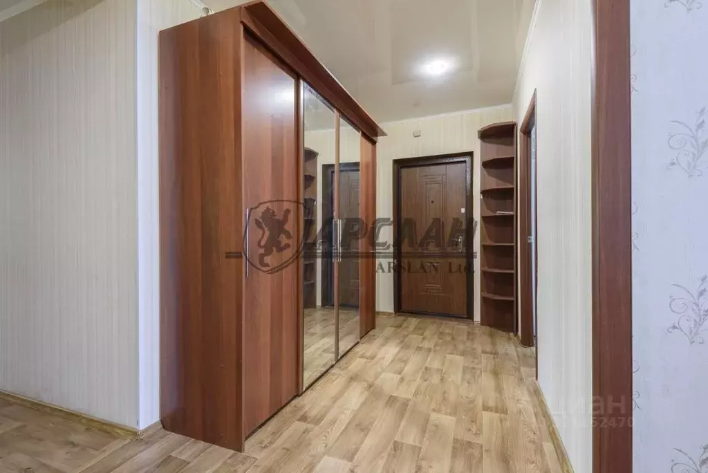 2-к кв. Татарстан, Казань ул. Салиха Батыева, 1 (69.5 м) - Фото 2