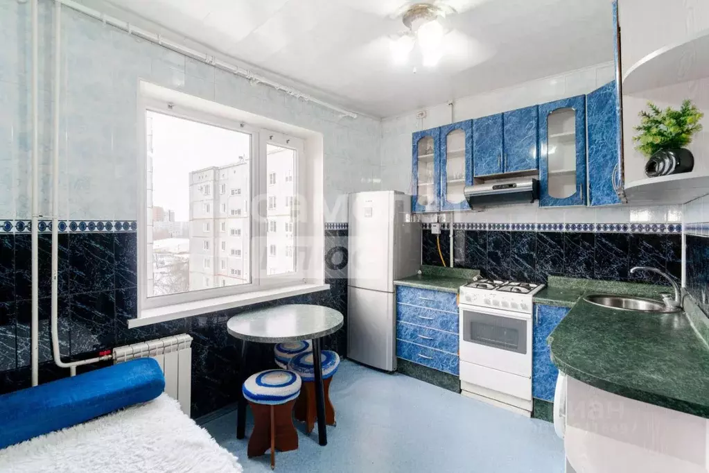 1-к кв. Омская область, Омск ул. Дмитриева, 2/4 (38.9 м) - Фото 0