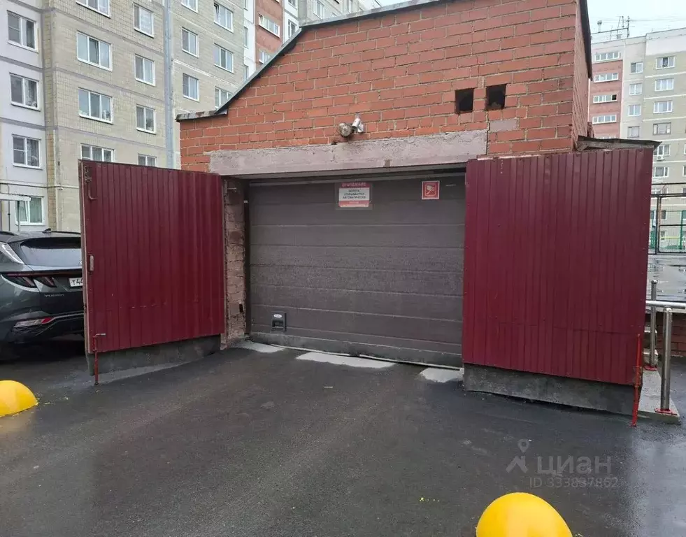 Гараж в Свердловская область, Екатеринбург ул. Рабочих, 15А (20 м) - Фото 1