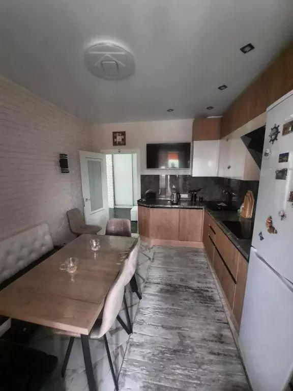 Продаётся 2-к квартира, 60 м - Фото 0