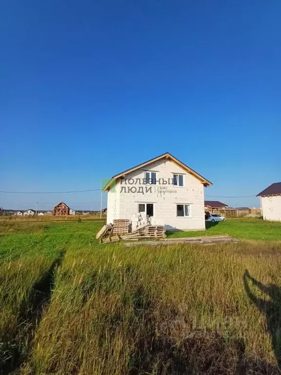 Дом в Кировская область, Слободской район, Шиховское с/пос, д. Шихово ... - Фото 1