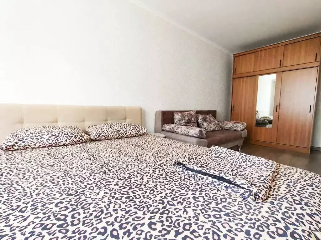 1-к кв. Чувашия, Чебоксары бул. Солнечный, 8к1 (38.0 м) - Фото 2